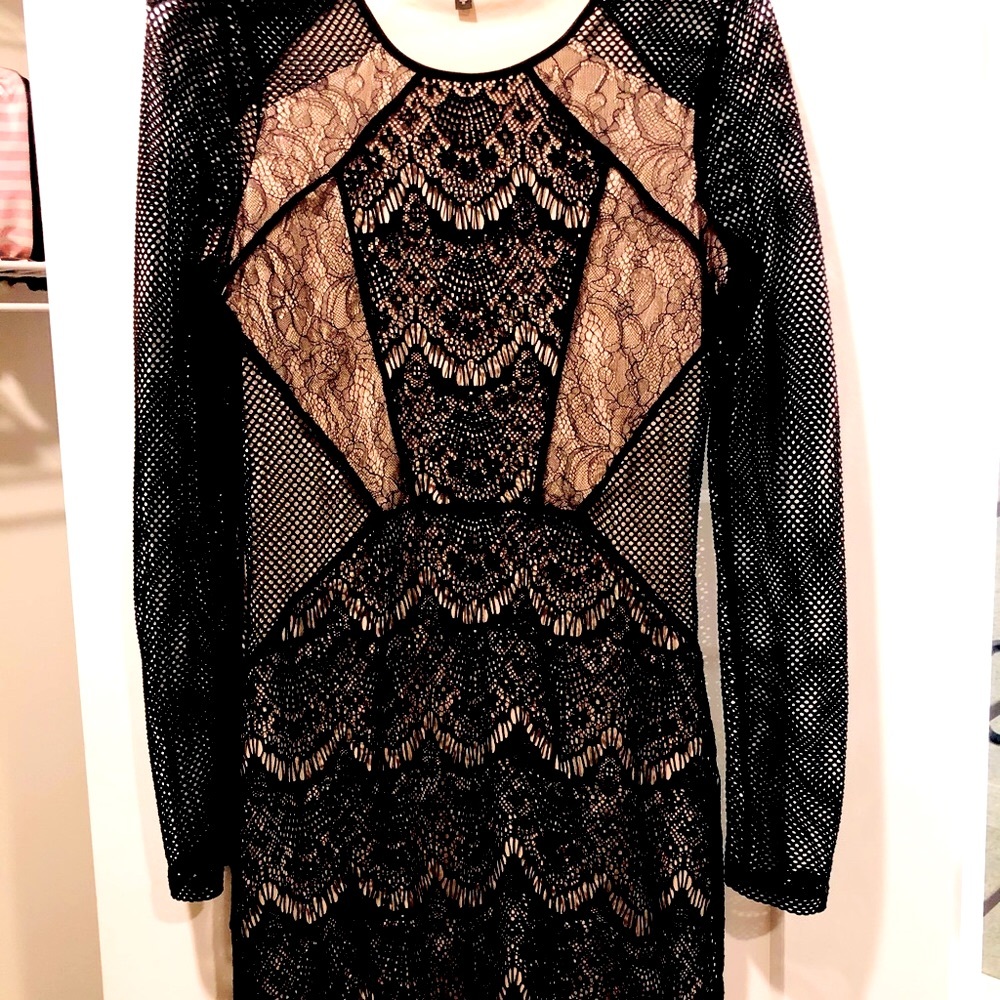 NWOT Express Black/Nude Lace Dress SZ M